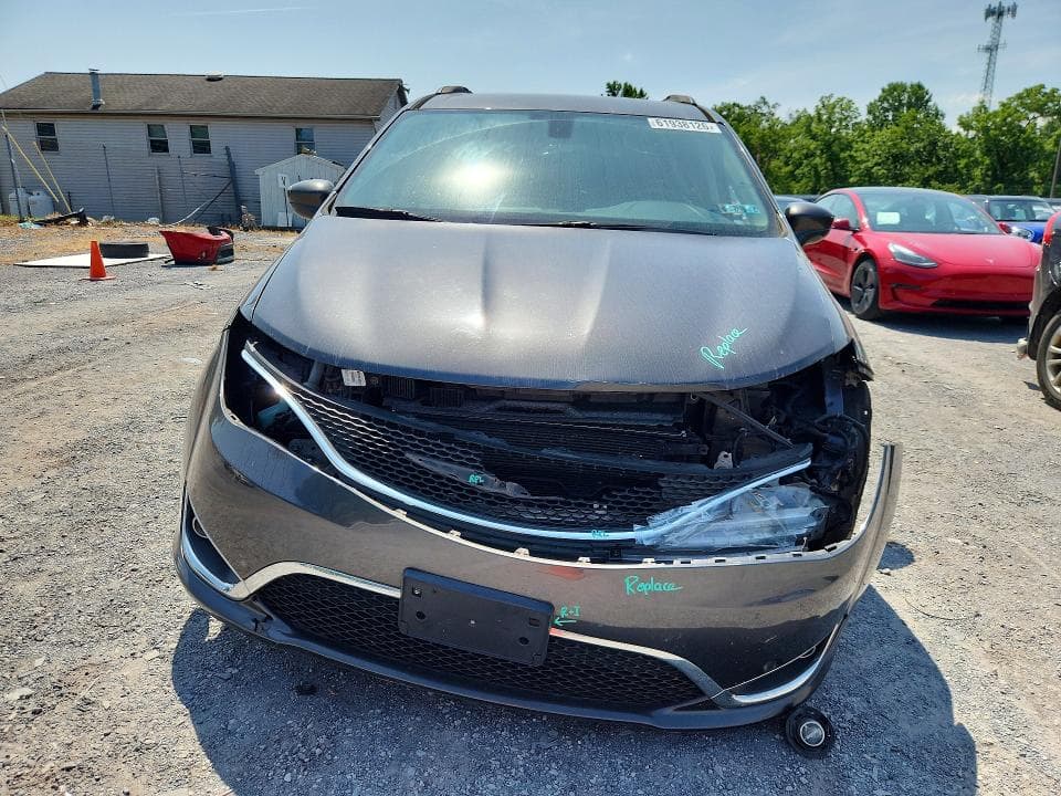 2017 CHRYSLER PACIFICA TOURING L 5