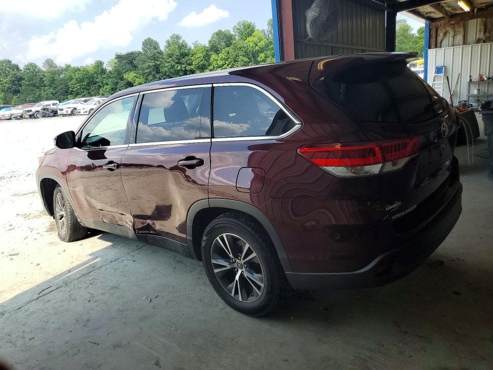 2019 TOYOTA HIGHLANDER LE 2