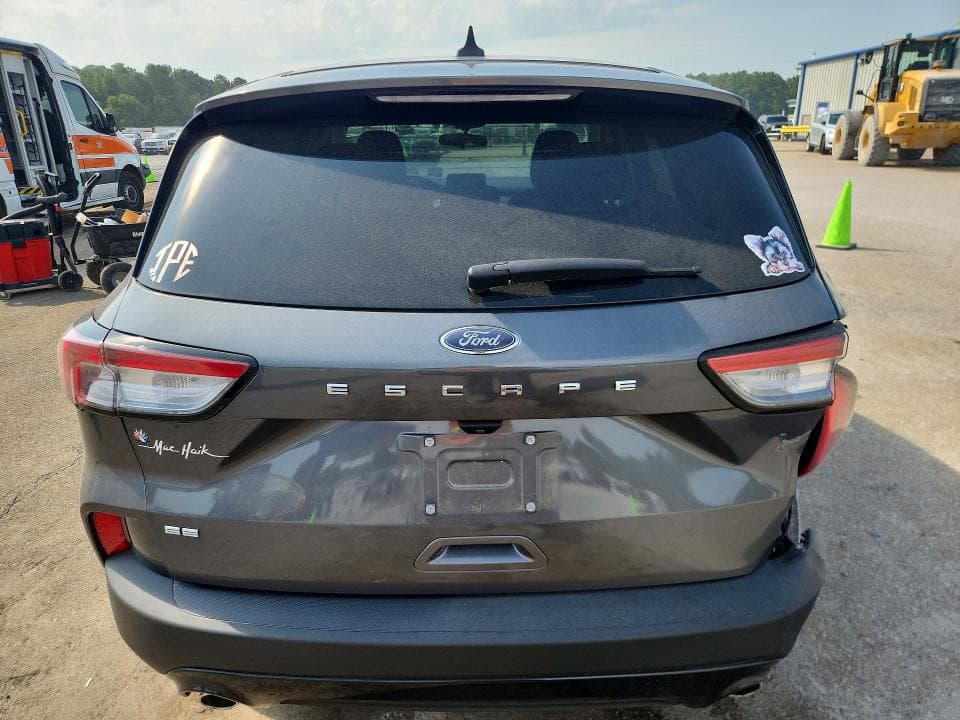 2021 FORD ESCAPE SE 6
