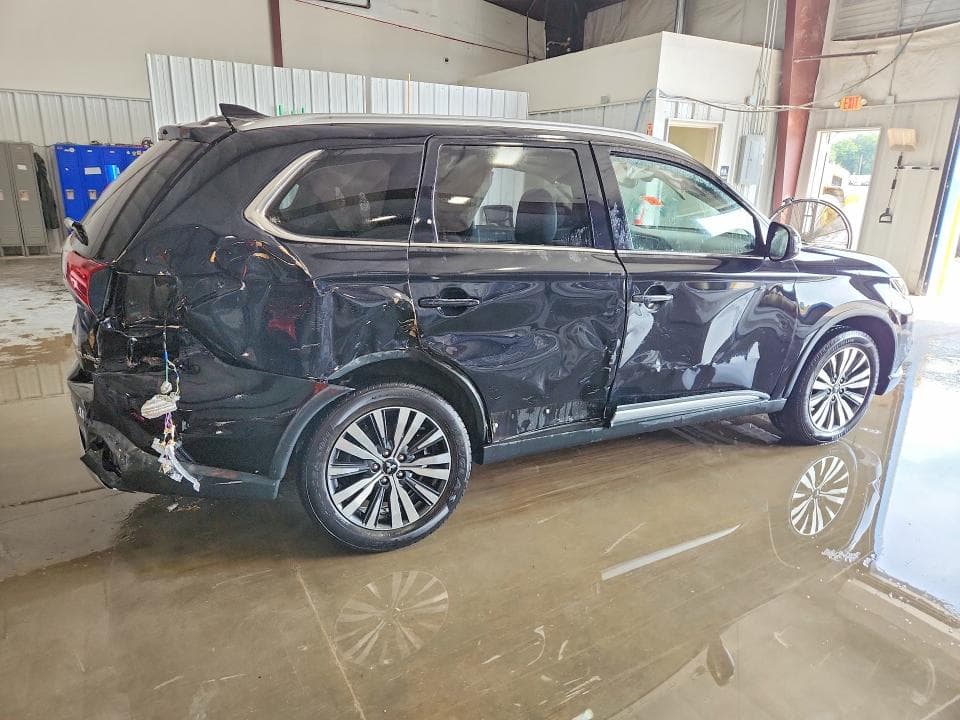 2019 MITSUBISHI OUTLANDER SE 3