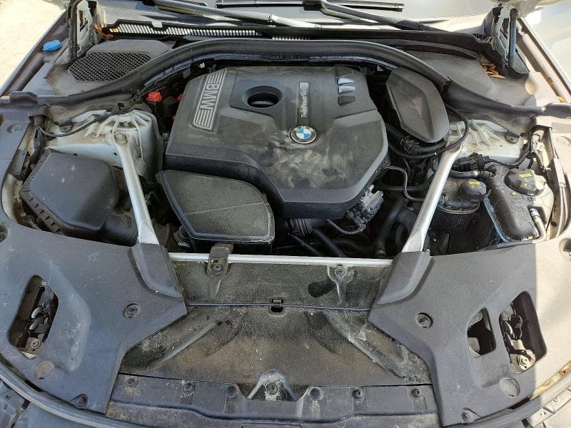2019 BMW 530 XI 11