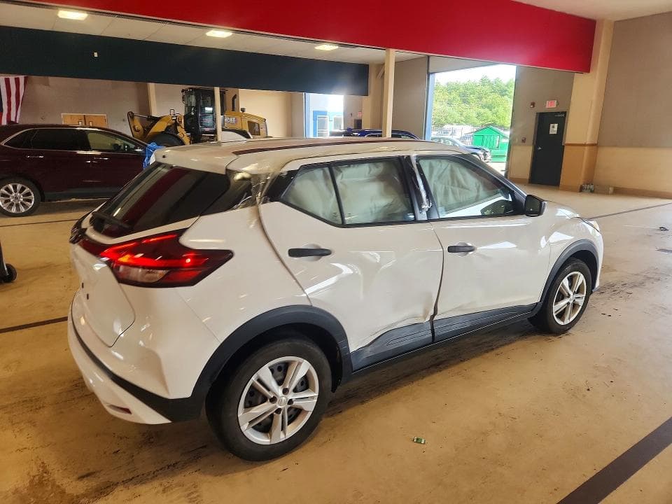 2023 NISSAN KICKS S S 3