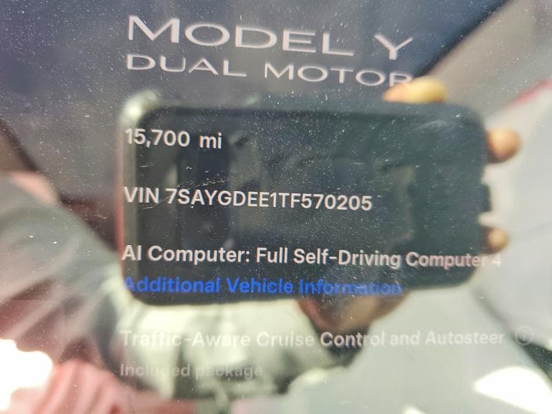 2026 TESLA MODEL Y 9