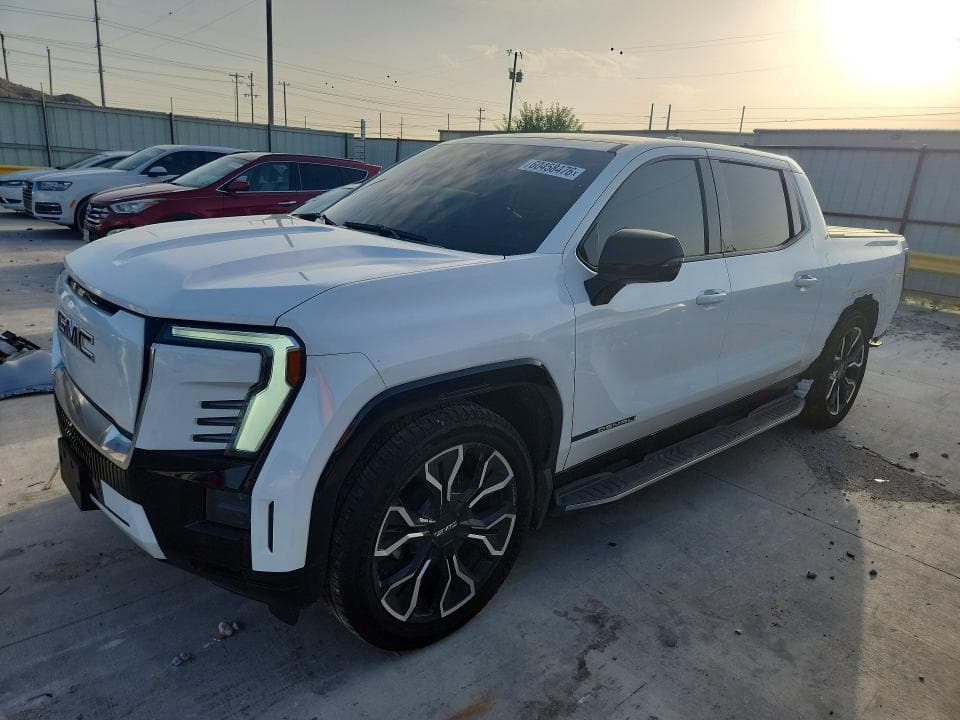 2025 GMC SIERRA - 1