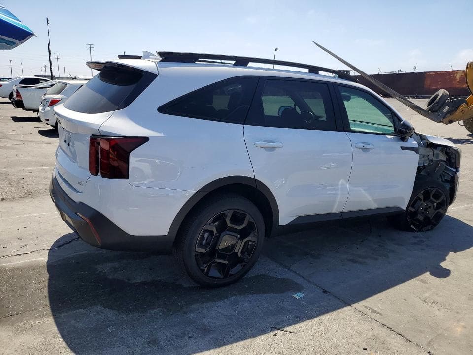 2025 KIA SORENTO X-LINE EX 3