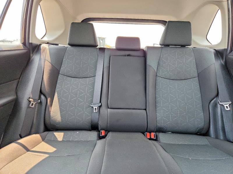 2024 TOYOTA RAV4 XLE 10
