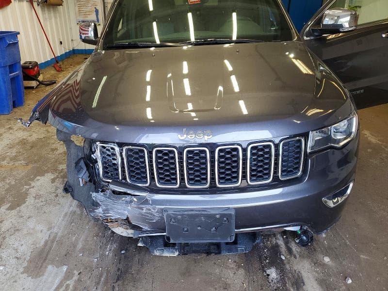 2017 JEEP GRAND CHEROKEE LIMITED 12