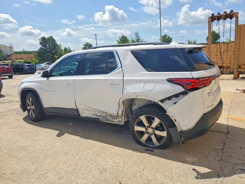 2023 CHEVROLET TRAVERSE LT 2