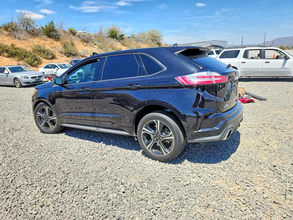 2021 FORD EDGE ST 2