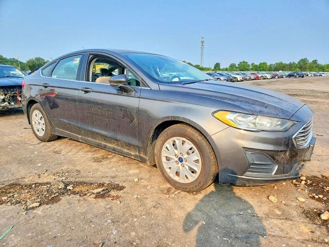2019 FORD FUSION S 4