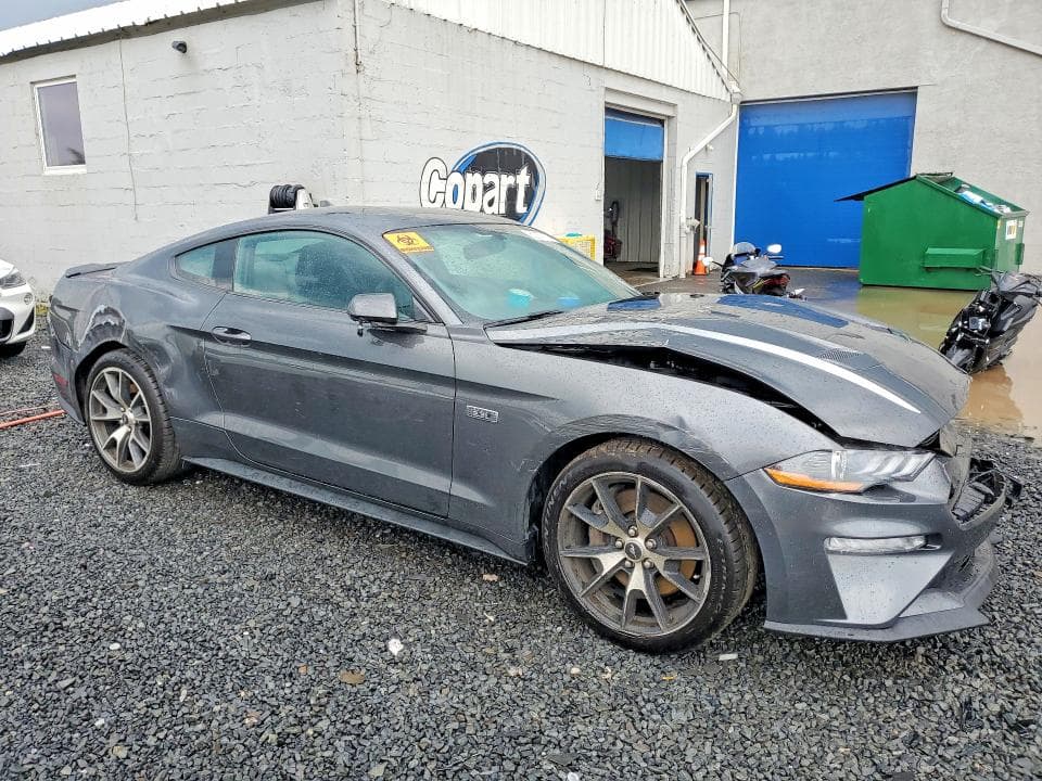 2020 FORD MUSTANG 4