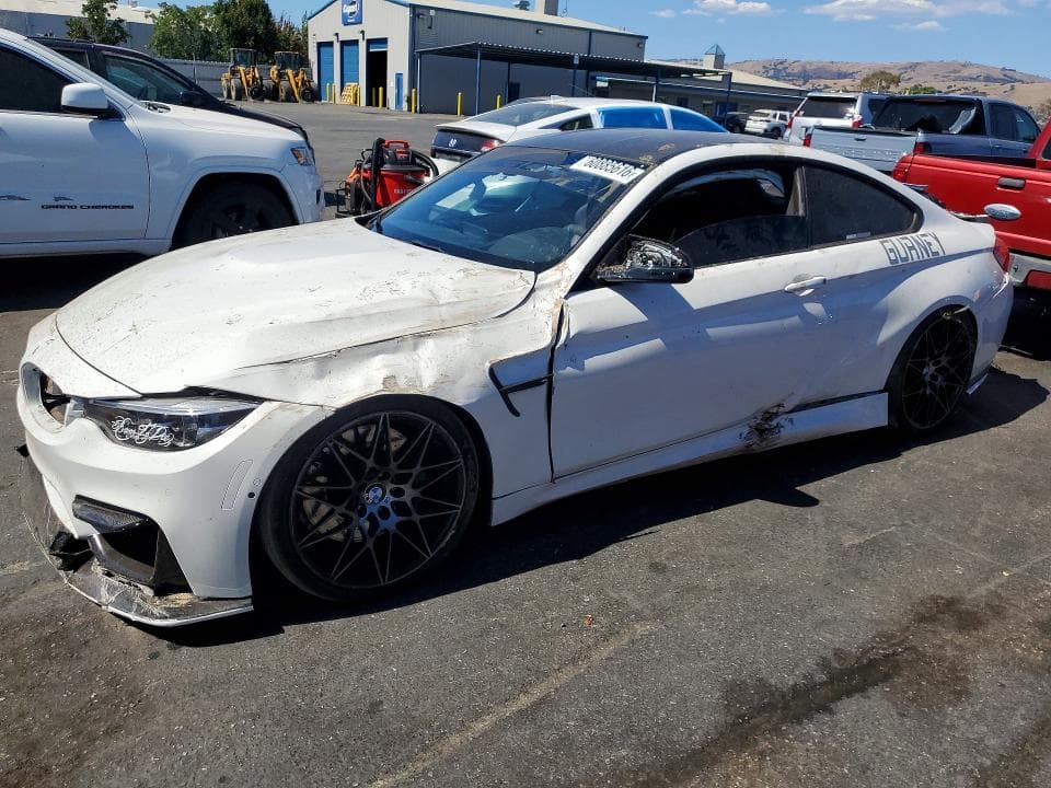 2020 BMW M4 - 1