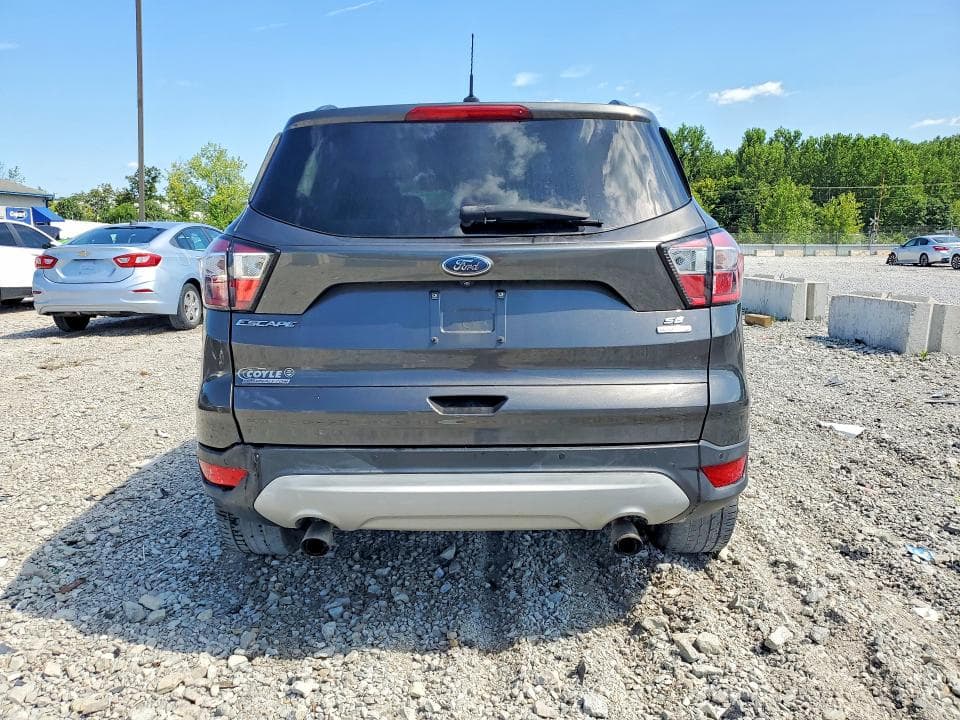 2017 FORD ESCAPE SE 6