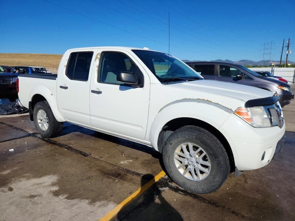 2017 NISSAN FRONTIER SV 4