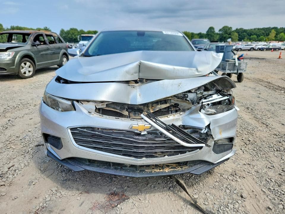 2017 CHEVROLET MALIBU LT 5