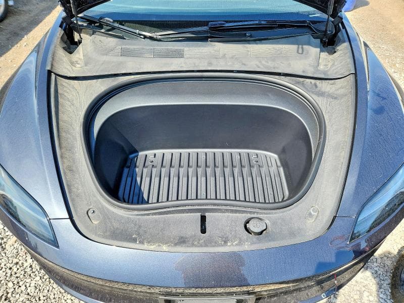 2024 TESLA MODEL 3 11
