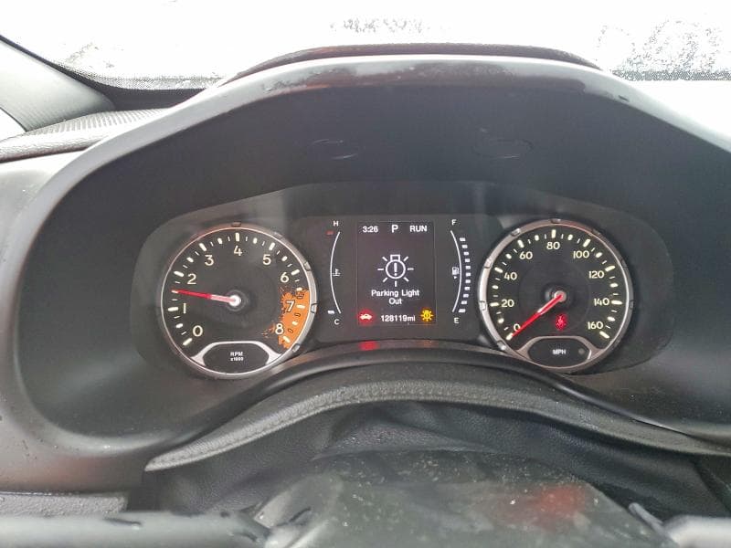 2018 JEEP RENEGADE 9