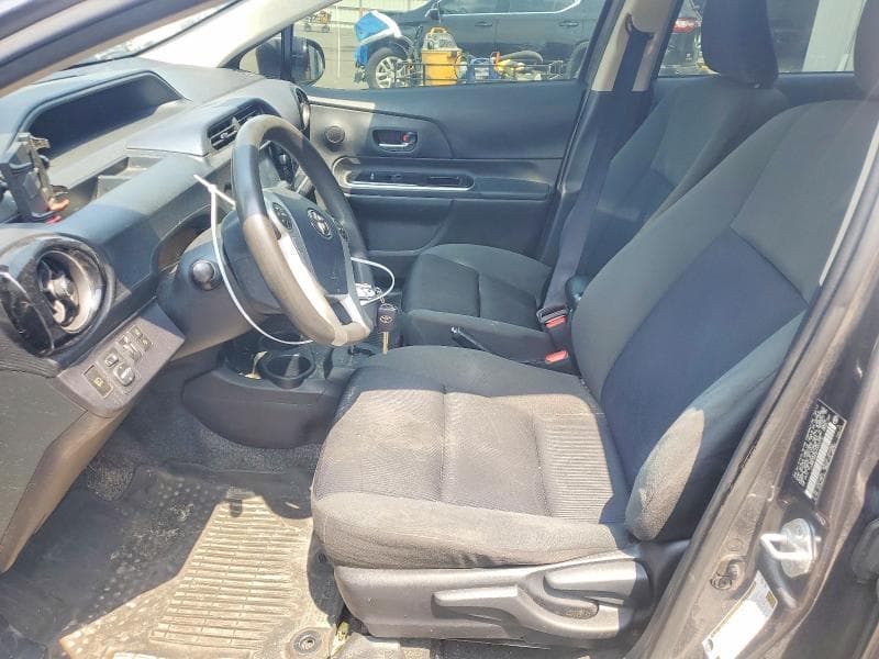 2017 TOYOTA PRIUS C TWO 7