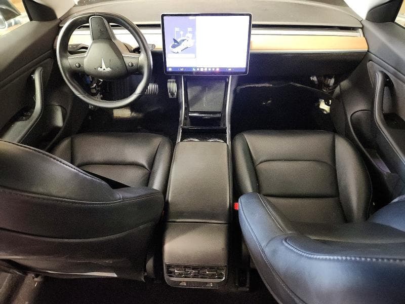2018 TESLA MODEL 3 8