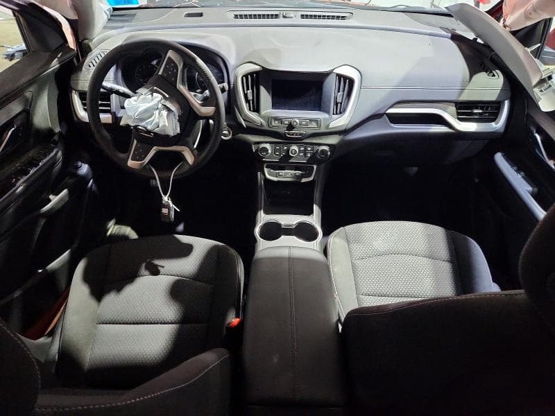 2024 GMC TERRAIN SLE 8