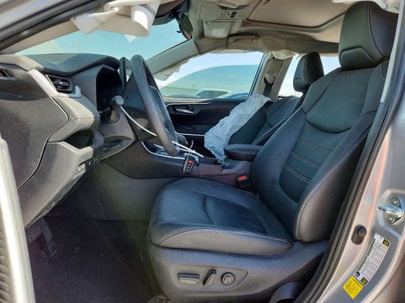 2023 TOYOTA RAV4 XLE PREMIUM 7