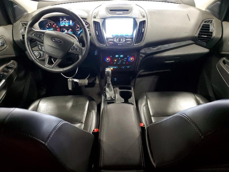 2017 FORD ESCAPE TITANIUM 8