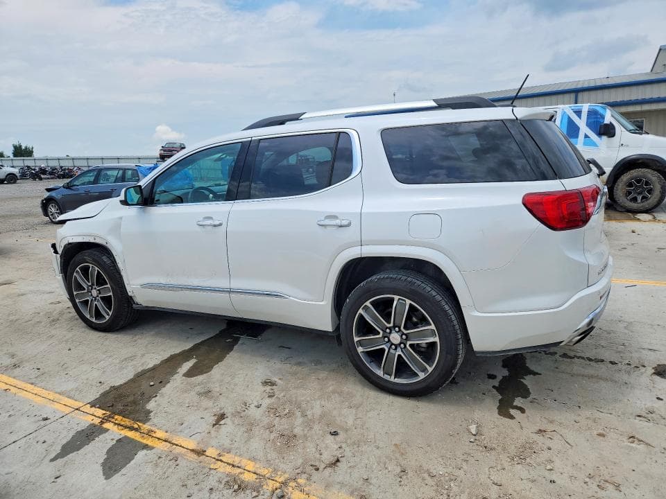 2018 GMC ACADIA DENALI 2