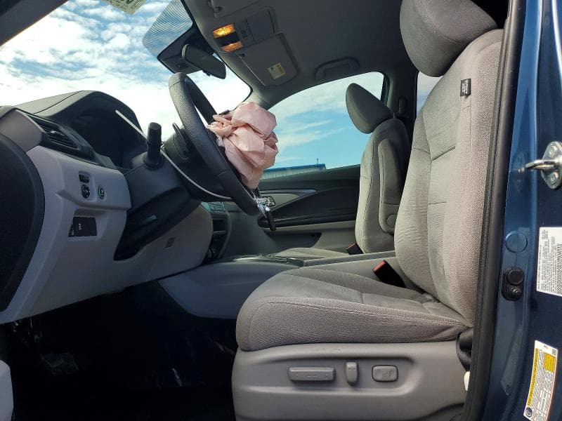 2021 HONDA PILOT EX 7