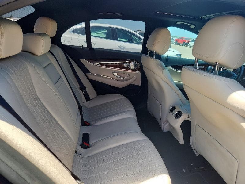 2017 MERCEDES-BENZ E 300 300 10