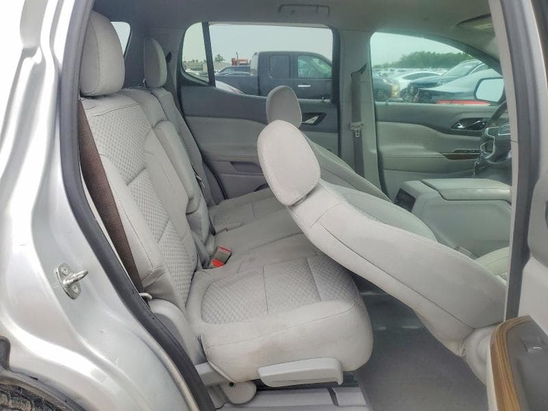 2018 GMC ACADIA SLE 11