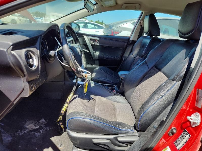 2017 TOYOTA COROLLA SE 7