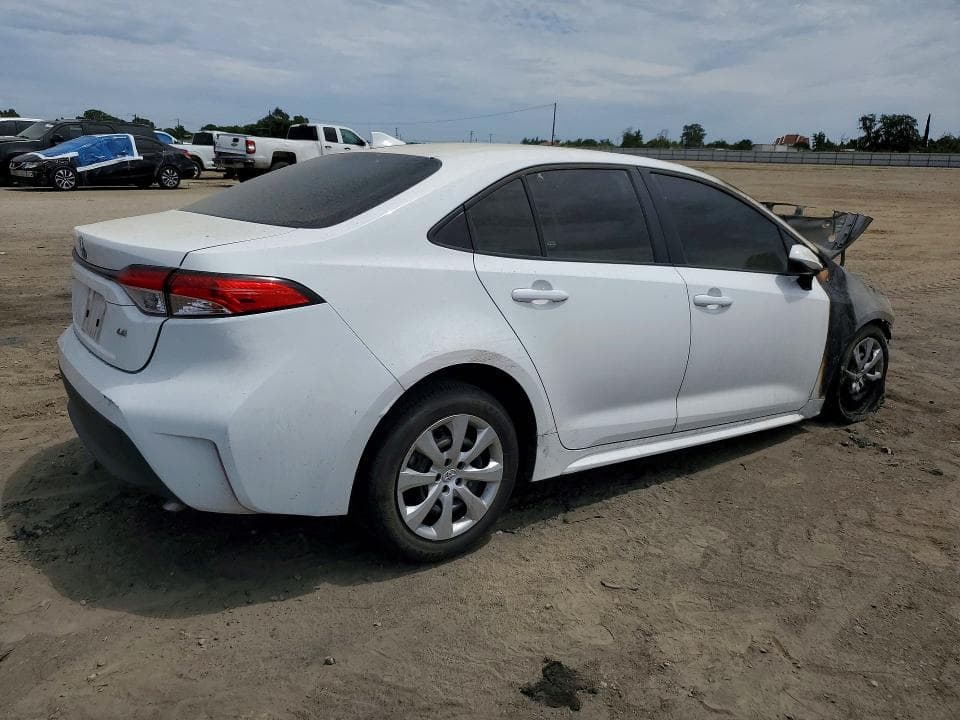 2024 TOYOTA COROLLA LE 3