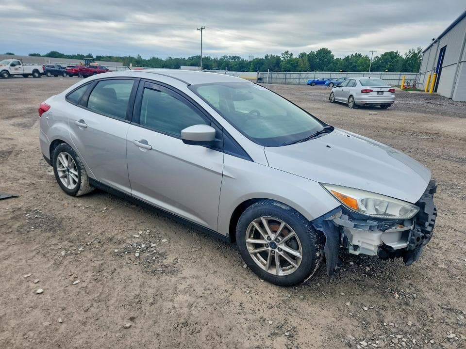 2018 FORD FOCUS SE 4