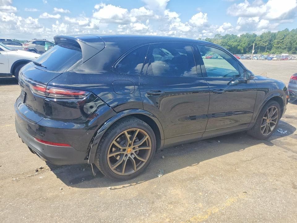 2023 PORSCHE CAYENNE BASE 3