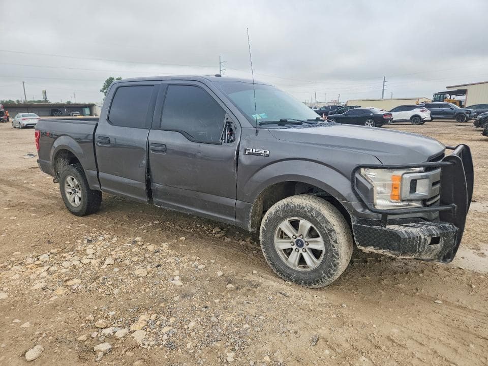 2018 FORD F150 SUPERCREW 4
