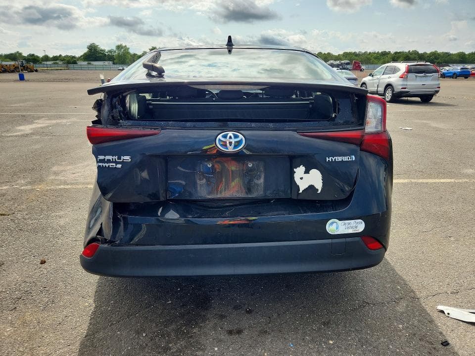 2021 TOYOTA PRIUS LE AWD-E 6