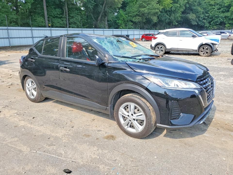 2023 NISSAN KICKS S 4