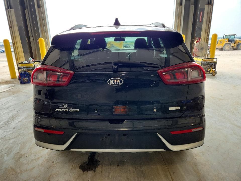 2017 KIA NIRO EX 6