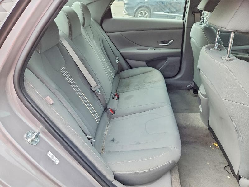2024 HYUNDAI ELANTRA SEL 10