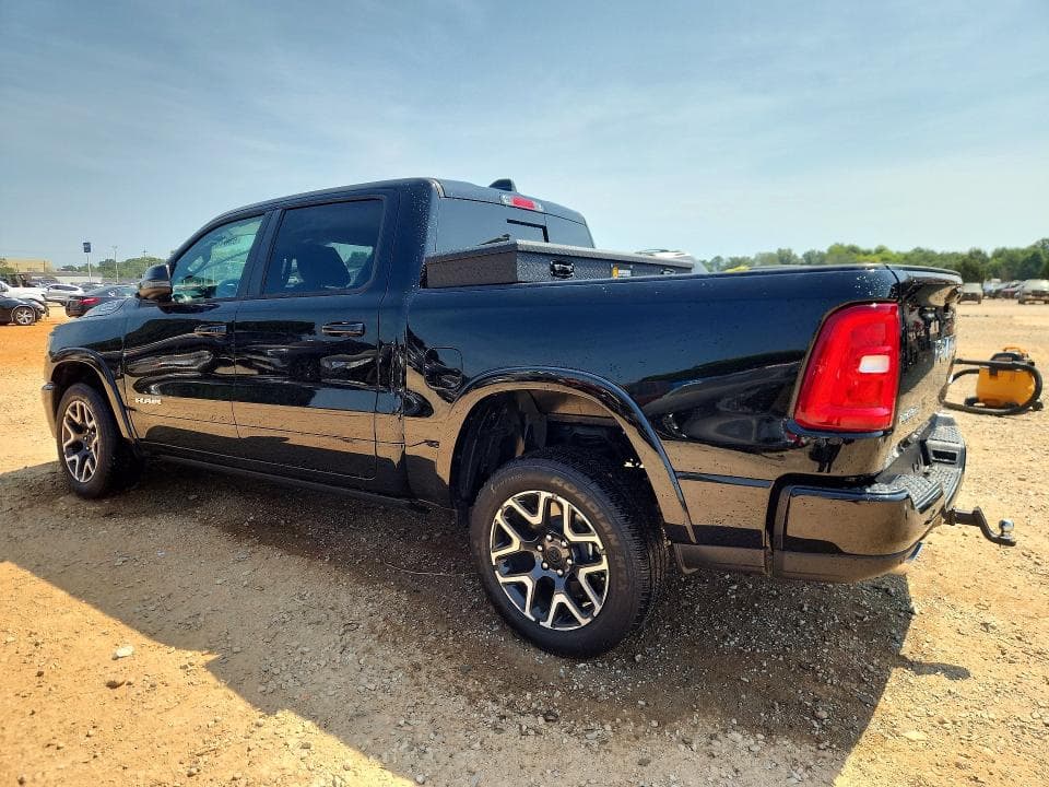 2026 RAM 1500 LARAMIE 2