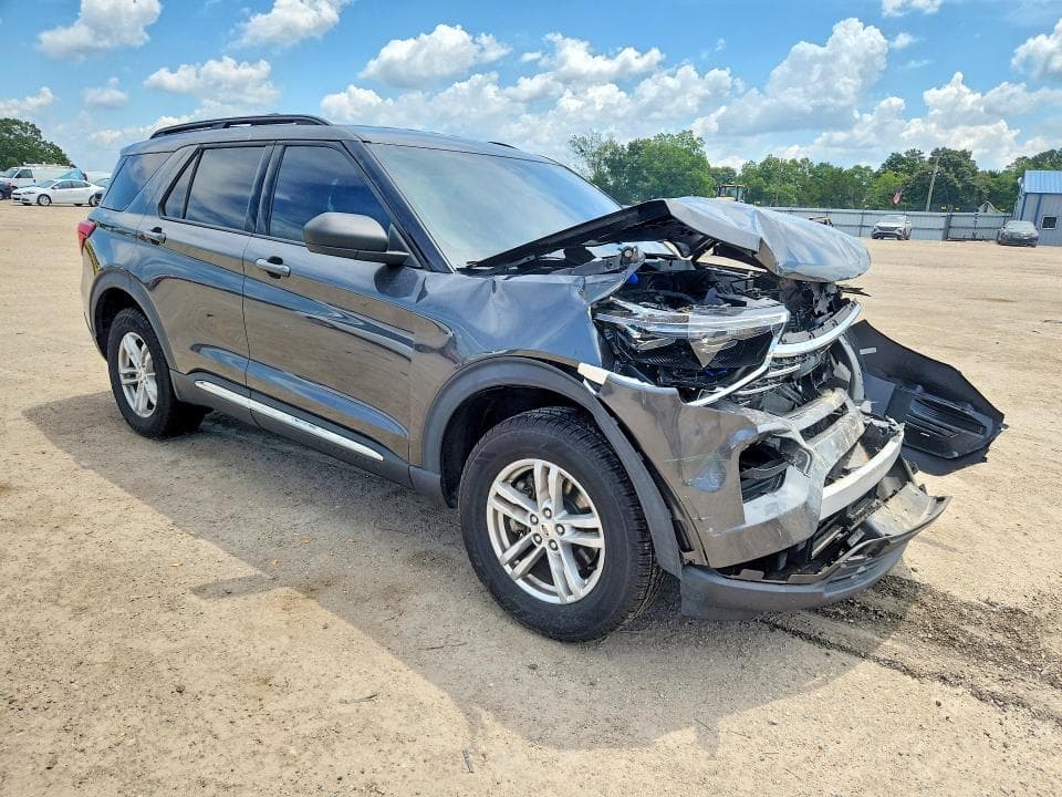 2020 FORD EXPLORER XLT 4