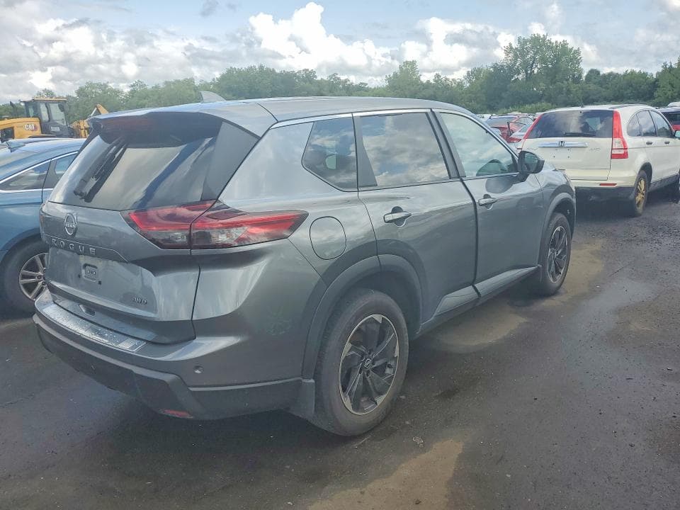 2025 NISSAN ROGUE SV 3