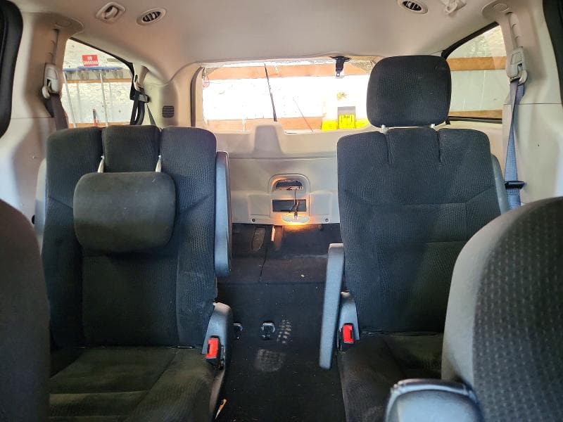 2019 DODGE GRAND CARAVAN SE 10