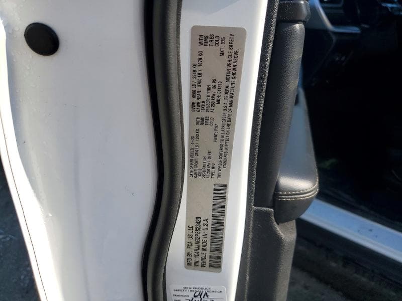 2023 JEEP GRAND CHEROKEE L LAREDO 12