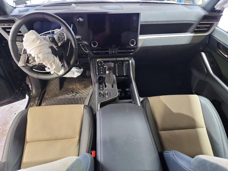 2025 LEXUS GX 550 OVERTRAIL 8
