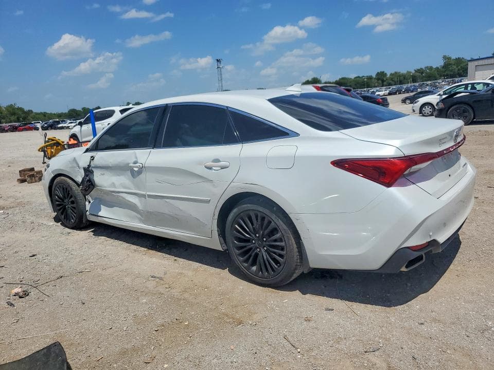2019 TOYOTA AVALON LIMITED 2