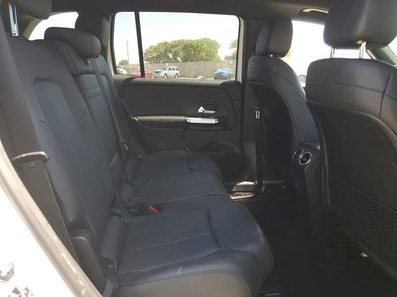 2020 MERCEDES-BENZ GLB 250 11