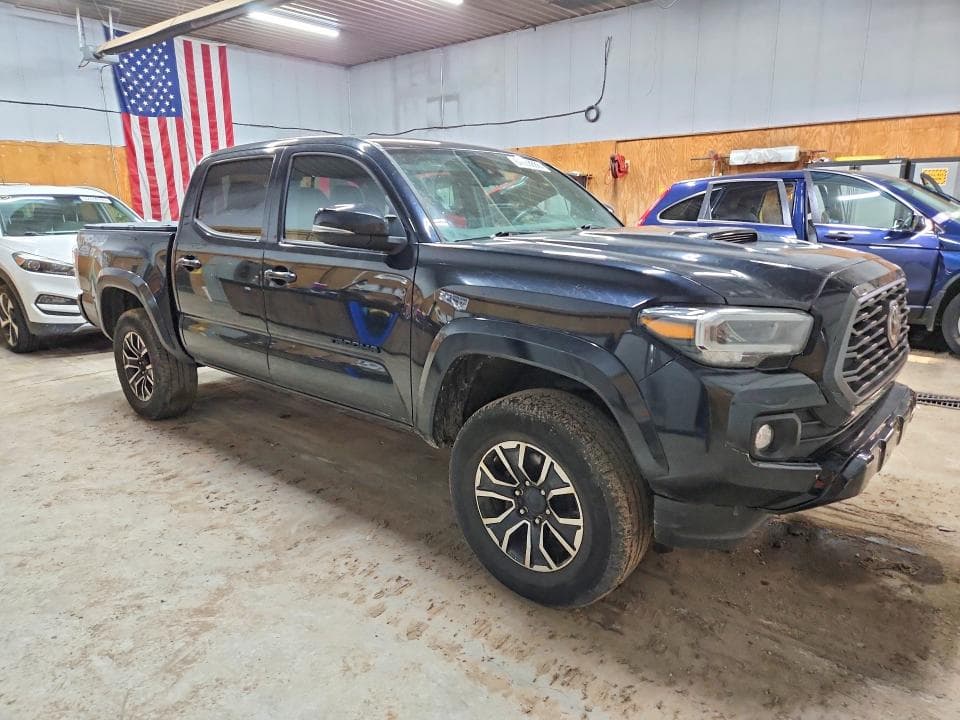 2020 TOYOTA TACOMA 4