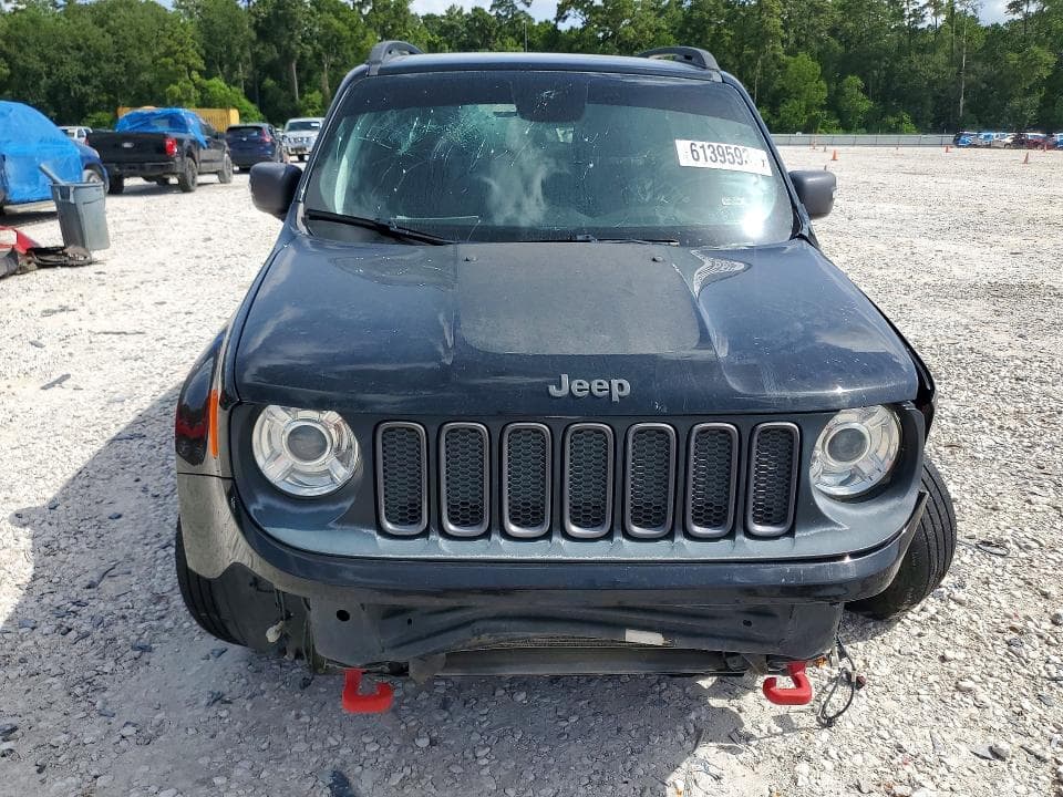2018 JEEP RENEGADE TRAILHAWK 5