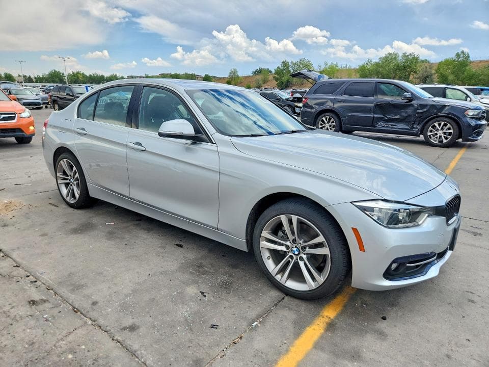 2018 BMW 330 XI 4